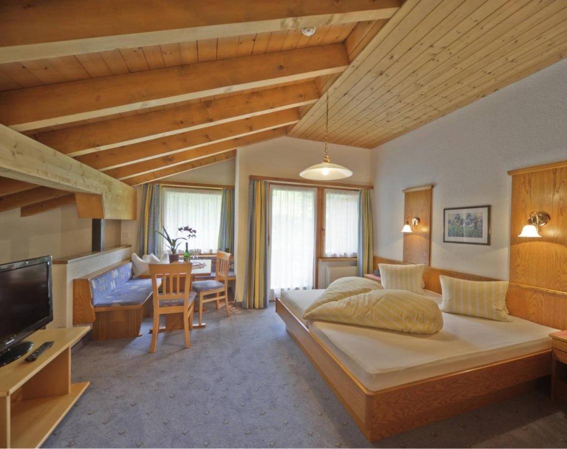 Soliva Hotel & Apartments Samnaun Luaran gambar